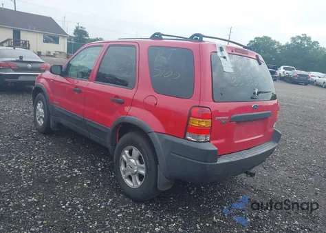2002 Ford Escape Xlt из США, поврежденный, VIN 1FMYU04142KD81560